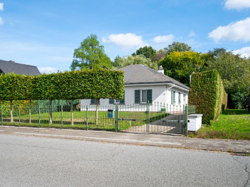 Maison à vendre à callaertstraat 27,
                    9100 Sint-Niklaas