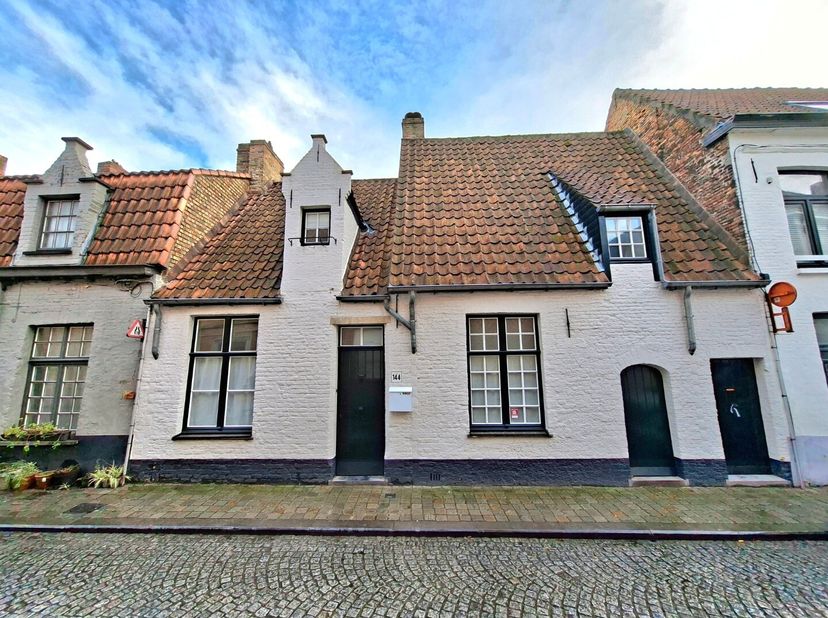 Maison à louer
                    à 8000 Brugge