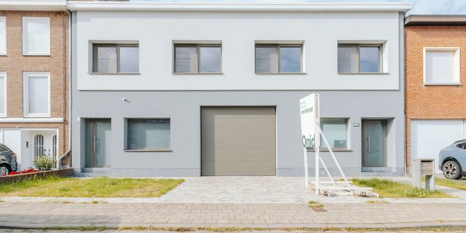 Huis te koop in Peter Benoitstraat 15-17, 2850 Boom