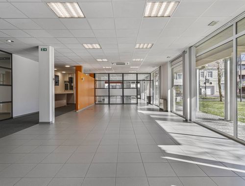                                         Kantoor te huur in Roeselare, € 1.500
