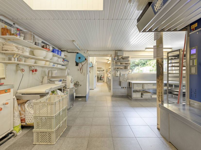 Bedrijfsvastgoed te koop in Kerkstraat 13,
                    8470 Gistel