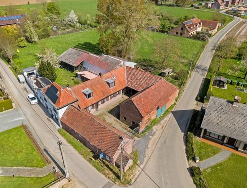                                         Ferme à vendre à Zegelsem, € 435.000
