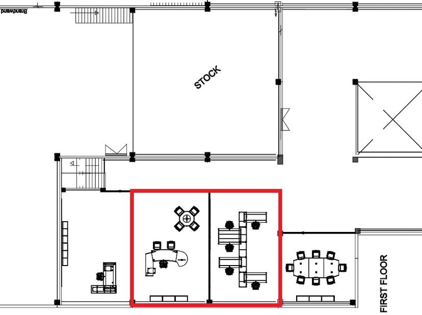 Commercieel gelegen kantoorgebouw in een gebouwencomplex opgetrokken in 2011 in het bedrijvenpark 'Grote Neet' te Geel. <br />
<br />
Prachtig gebouw