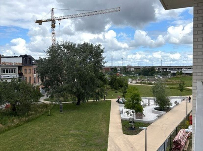 Appartement à louer
                    à 2060 Antwerpen