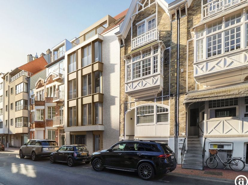 Appartement te koop in Gulden-Vliesstraat 7,
                    8300 Knokke