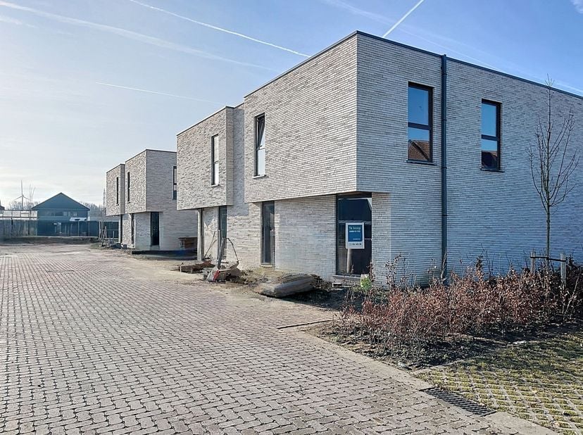 Huis te koop in Sint-Katharinastraat LOT 12,
                    2870 Puurs