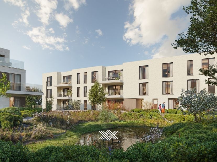 Dit gelijkvloerse appartement met twee slaapkamers heeft een oppervlakte van 95 m² en beschikt over een inkomhal, een lichtrijke leef- en eetruimte me