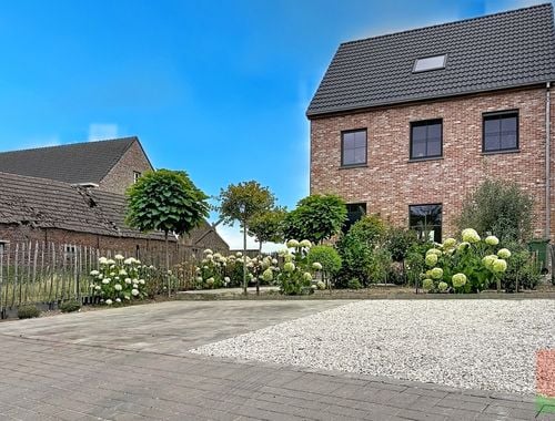                                         Woning te koop in Vlierzele, € 479.000
