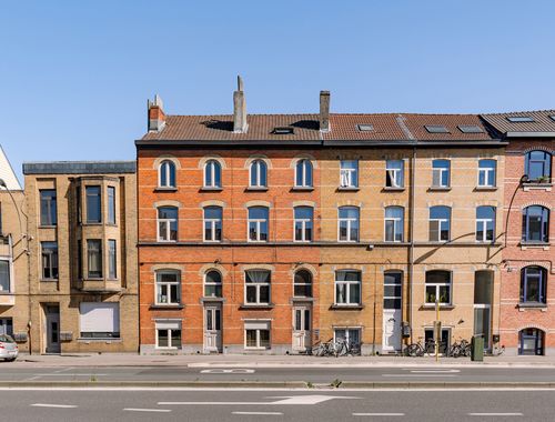                                         Appartementsgebouw te koop in Gent, € 339.000
