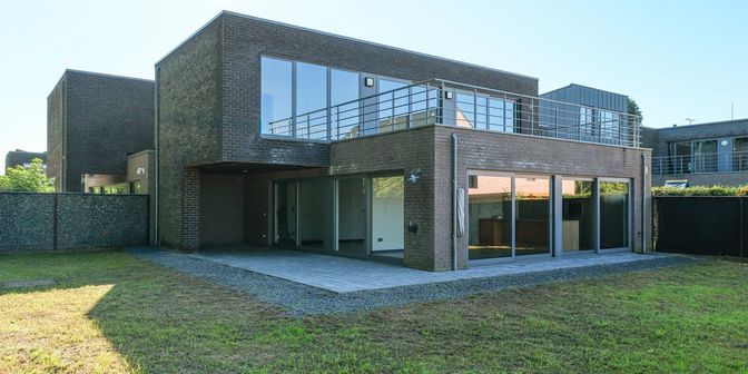 Huis te koop in Herebaan oost 157 bus 4, 3530 Houthalen