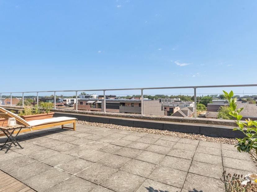 Welkom op de Witte Torenwal 5 bus 15 in Bree.<br />
<br />
Bent u op zoek naar een instapklaar appartement in het centrum van Bree?<br />
Zoekt u een