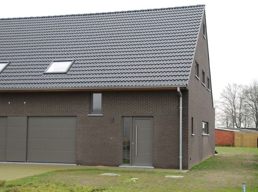 Huis te huur in Heifortstraat 3A,
                    9940 Ertvelde