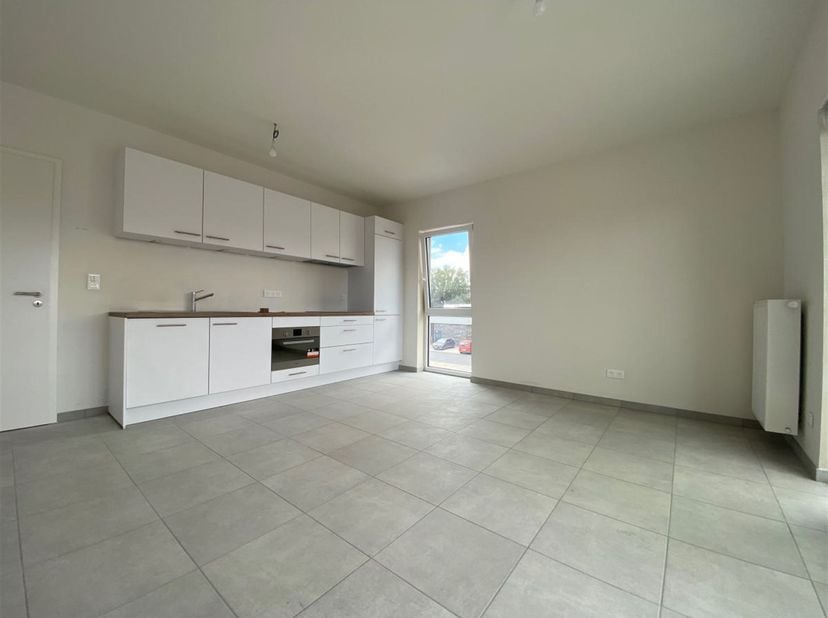Appartement te huur in Rue du Bois Blanc  28A11,
                    7900 Leuze