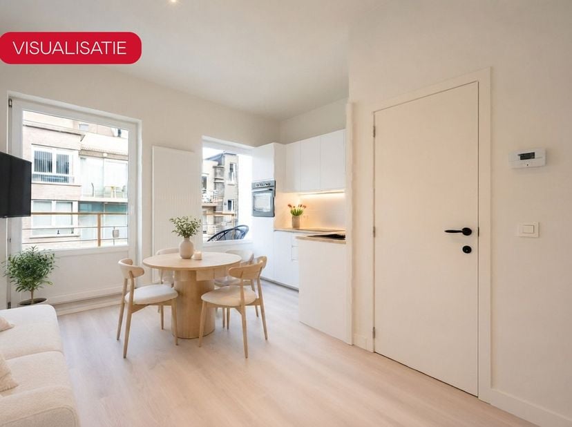 Gerenoveerd appartement met EPC-label A op het eerste verdiep in centrum Wenduine. Kleine residentie waardoor geen gemeenschappelijke kosten.Op slecht