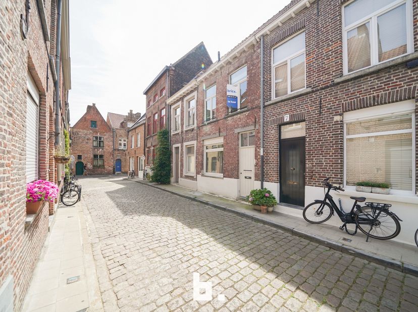 Maison à louer
                    à 8000 Brugge