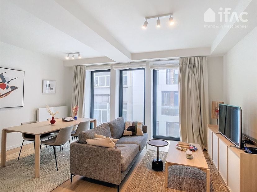 Appartement de luxe entièrement meublé situé à côté de l'avenue Louise, à distance de marche des institutions européennes et du centre-ville de Bruxel
