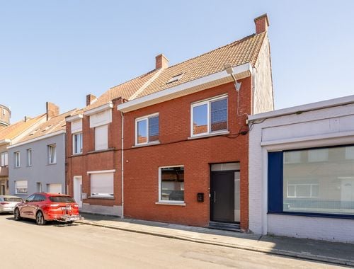                                        Woning te koop in Izegem, € 245.000
