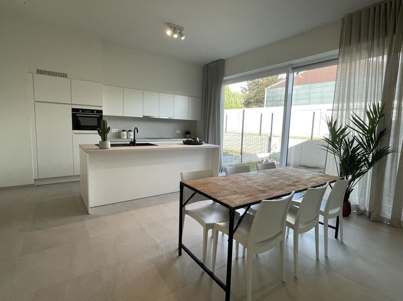 Appartement Vendu
                    à 8610 Kortemark