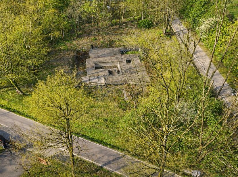 Terrain à bâtir exclusif de 2.839 m² au cur du Bellegembos<br />
Dans le prisé et résidentiel Bellegembos se trouve ce terrain à bâtir exceptionnel de
