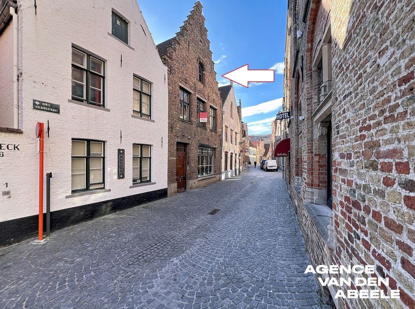 Huis te koop in Korte Vuldersstraat 5,
                    8000 Brugge