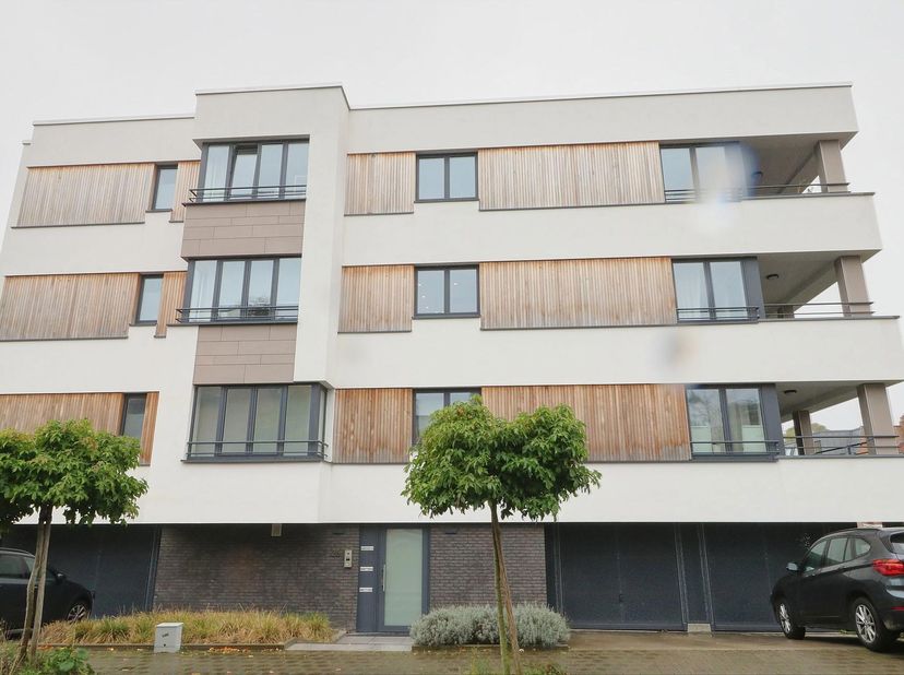 Appartement te huur in ,
                    1160 Oudergem