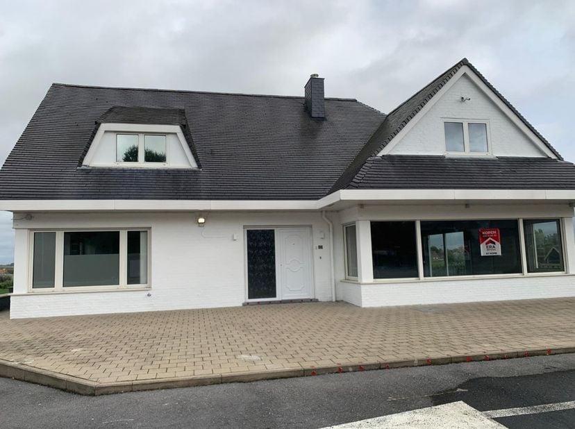 Huis te koop in Kezelberg 56,
                    8560 Moorsele