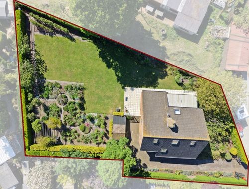                                         Villa à vendre à Oostduinkerke, € 695.000
