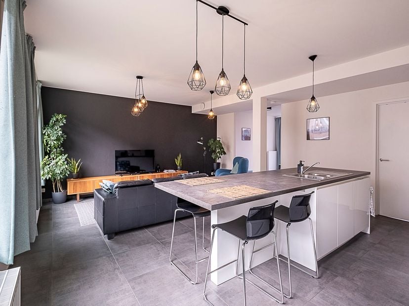 Nieuwbouw appartement gelegen in het ‘Groen Kwartier’. Deze autovrije wijk is voorzien van stadsfietsen, verschillende parkjes en tal van toffe horeca