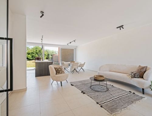                                         Maison à vendre à Oostrozebeke, € 430.000
