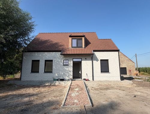                                         Woning te huur in Evergem, € 1.350
