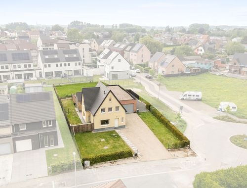                                         Woning te koop in Serskamp, € 449.000
