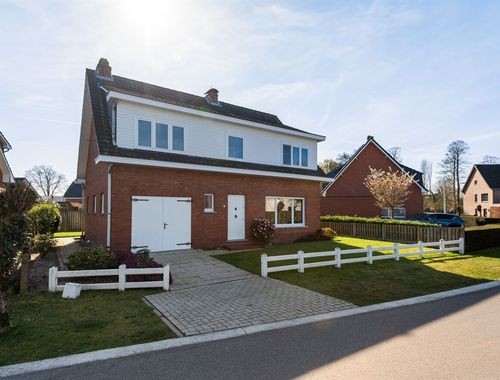                                         Maison unifamiliale à vendre à Beerse, € 349.000

