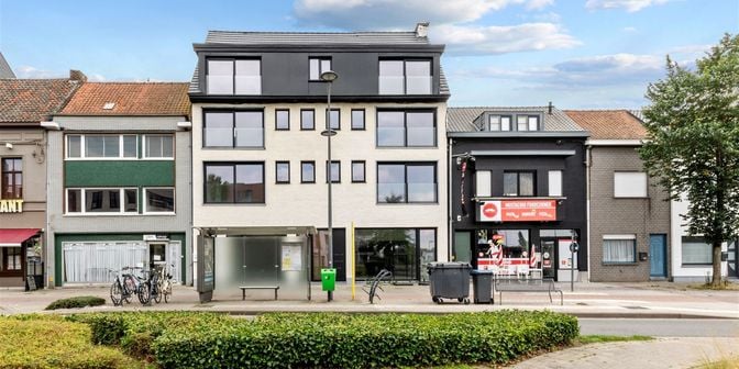 Bedrijfsvastgoed te koop in Kortrijksestraat 87 bus 01, 8530 Harelbeke