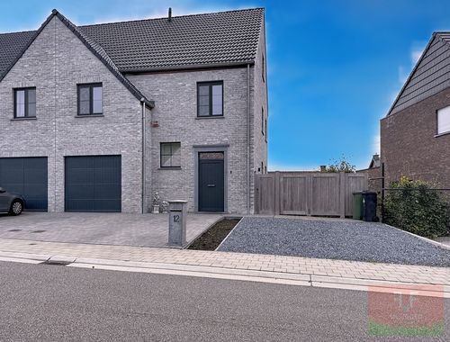                                         Eengezinswoning te koop in Borsbeke, € 439.000
