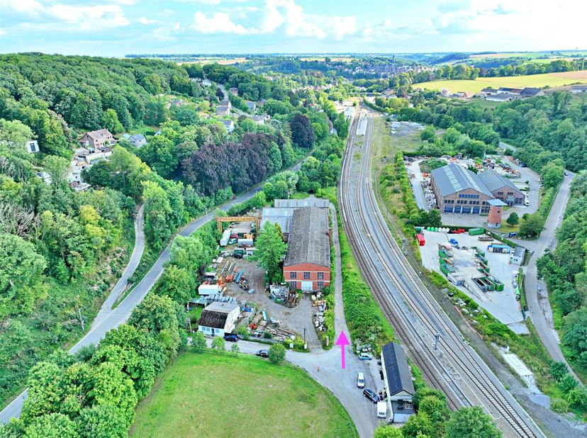 Bedrijfsvastgoed te koop
                    in 5650 Walcourt