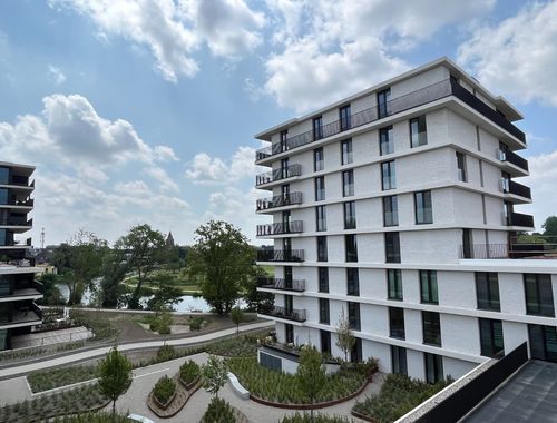                                         Appartement te huur in Deinze, € 1.250

