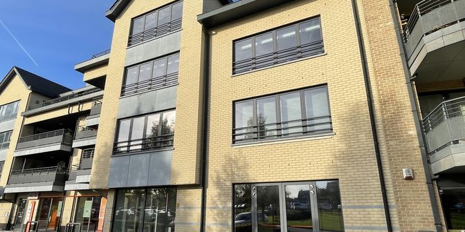 Bien professionnel à vendre à 3620 Lanaken