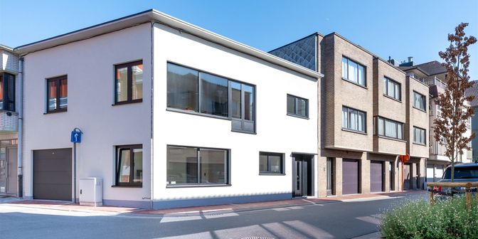 Appartement te koop in Piers de Raveschootlaan 6 bus 11, 8300 Knokke