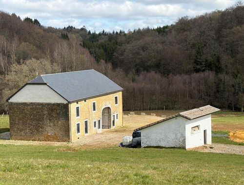                                         Maison exceptionnelle à vendre à Etalle, € 850.000
