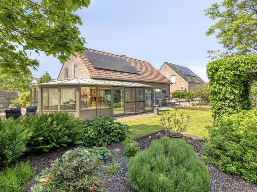 Maison à vendre à Esdoornstraat 47,
                    2490 Balen