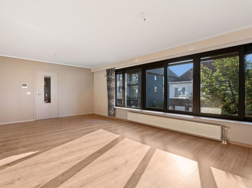 Appartement te koop in Kortrijksesteenweg 70 bus 101,
                    8530 Harelbeke