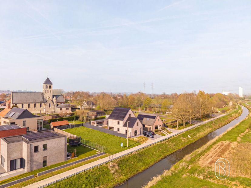 Grond te koop in Rijtstraat 2 bus LOT 3,
                    8581 Waarmaarde