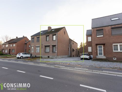                                         Woning te koop in As, € 325.000
