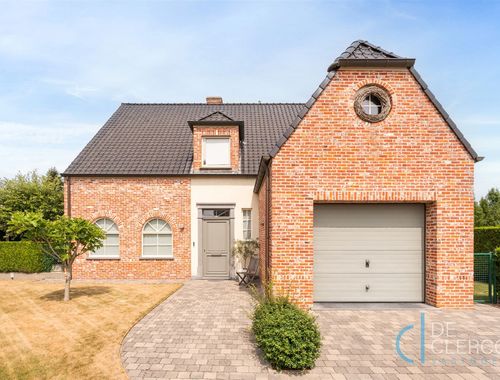                                         Woning te koop in Lochristi, € 649.000
