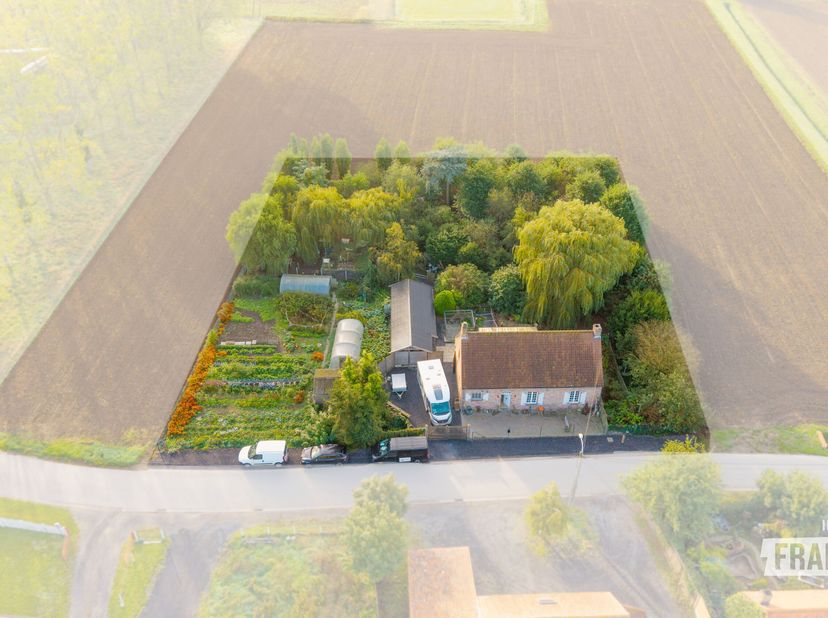 Huis te koop in Groenestraat 8,
                    8650 Merkem