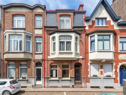                                         Appartementsgebouw te koop in Merksem, € 479.000

