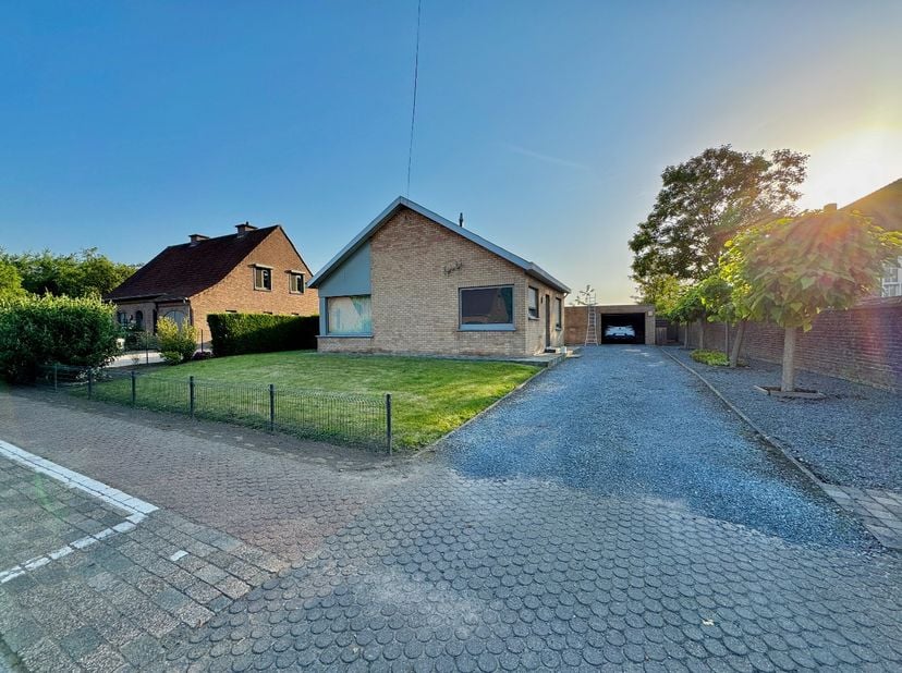 Maison à vendre
                    à 9932 Ronsele