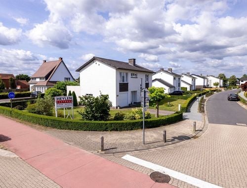                                         Maison unifamiliale à vendre à Houtvenne, € 335.000
