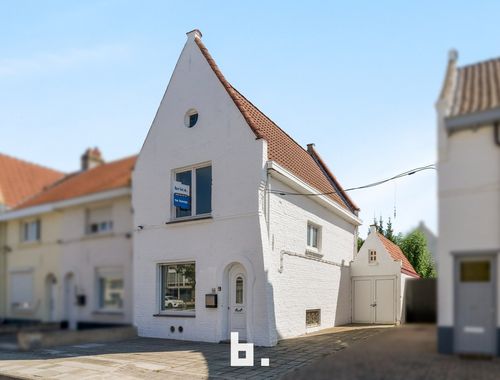                                         Maison à vendre à Sint-Pieters, € 295.000
