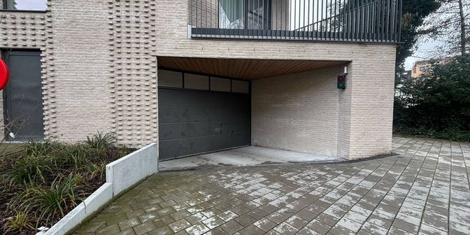 Garage à vendre à Oorlogskruisenlaan 84, 1120 Neder-Over-Heembeek